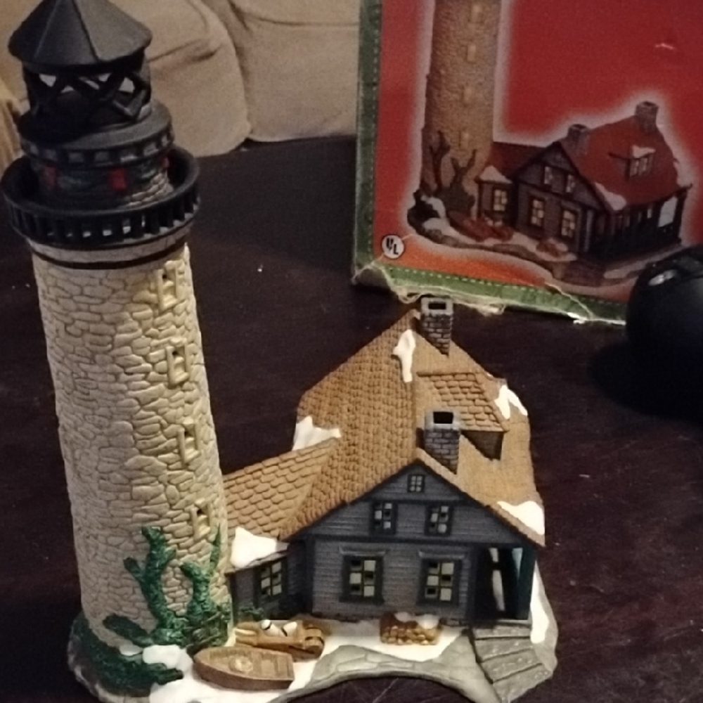 Charming Lighthouse Holiday Decor